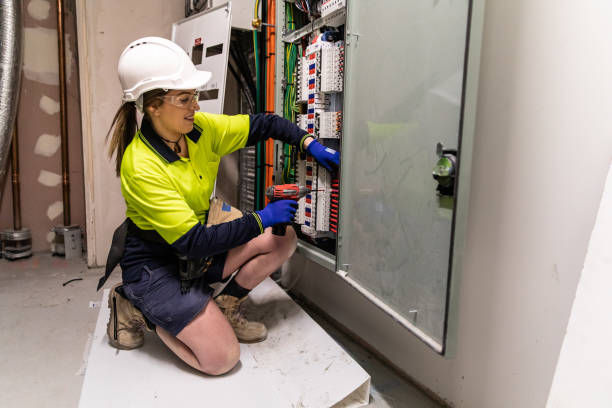 Best Local Electrician Companies  in Montrose Ghent, OH