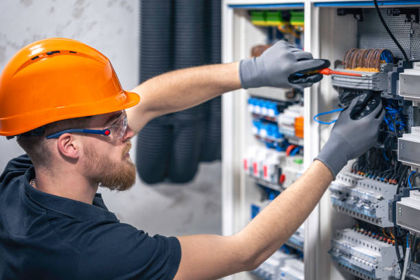Best Best Electricians Near Me  in Montrose Ghent, OH